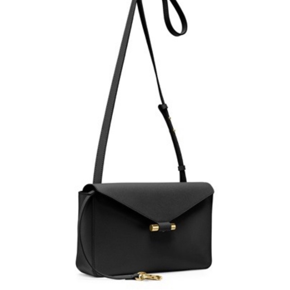 Stuart Weitzman The Envelope Shoulder Bag